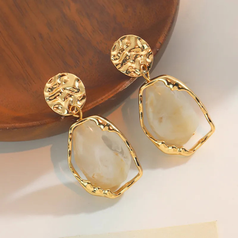 Charlie Flow Earrings - White
