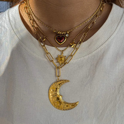 Luna Necklace - gold plated